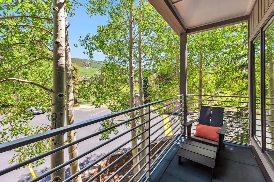 Second Private Deck