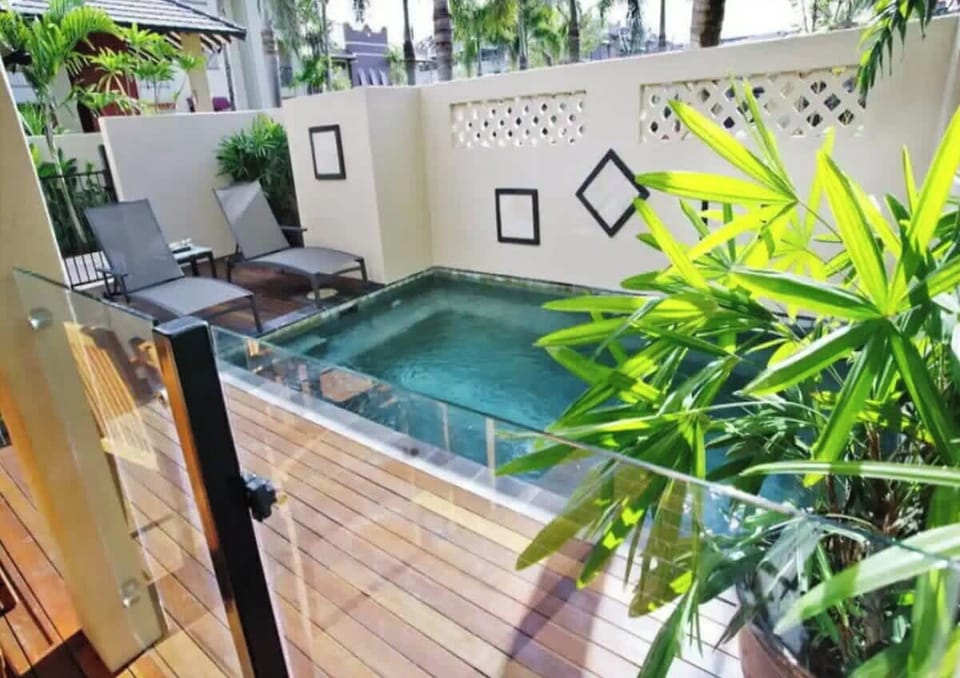 Private Plunge Pool | Cairns One | Enjoy private access to the villas own plunge pool.