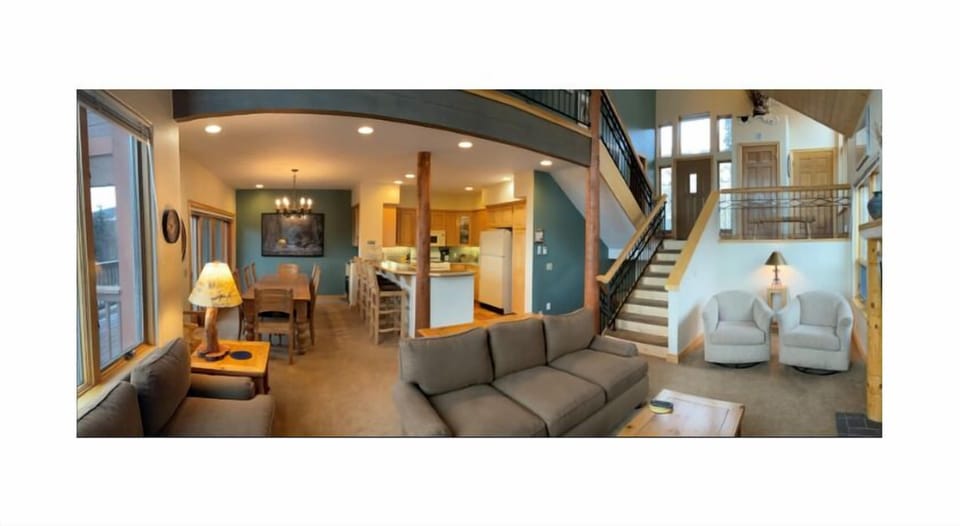 Indoors, Architecture, Building, Furniture, Living Room