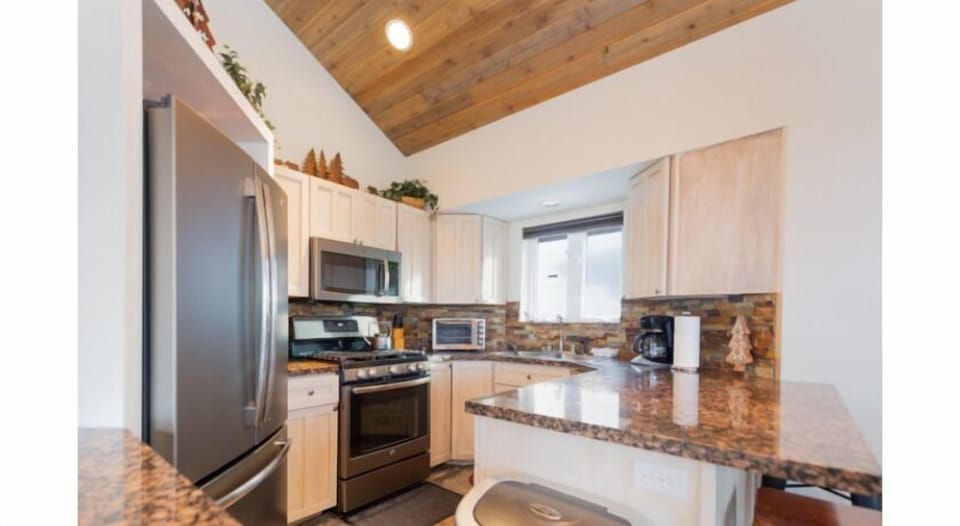 Indoors, Kitchen, Appliance, Refrigerator, Microwave