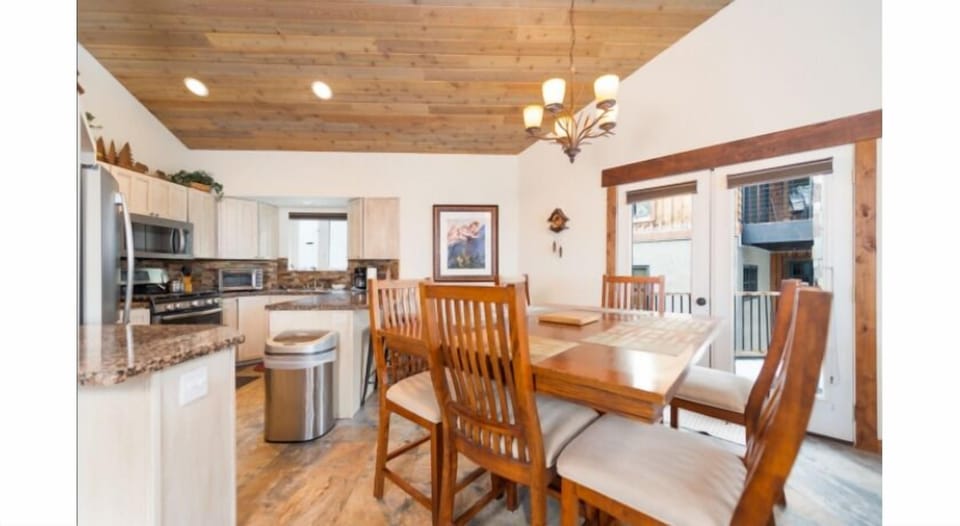 Indoors, Dining Table, Furniture, Table, Architecture