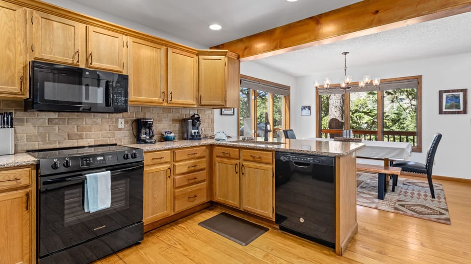 Indoors, Hardwood, Floor, Flooring, Kitchen