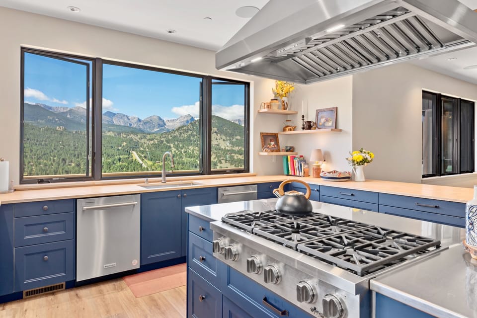 Indoors, Kitchen, Cooktop, Sink, Sink Faucet