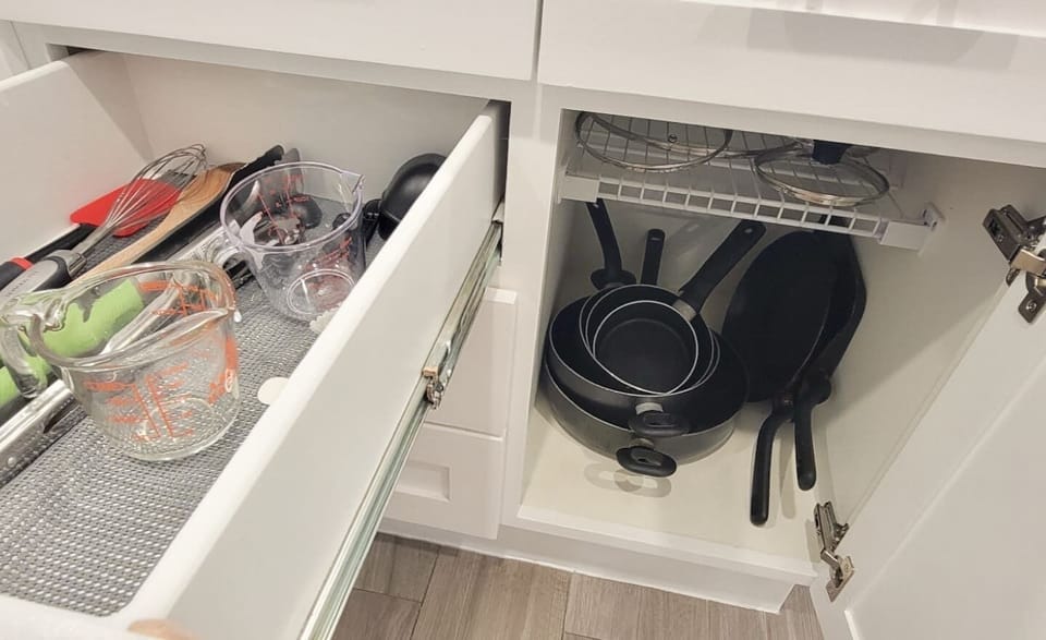 Fully Stocked Kitchen