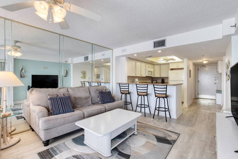 Living Room Main
