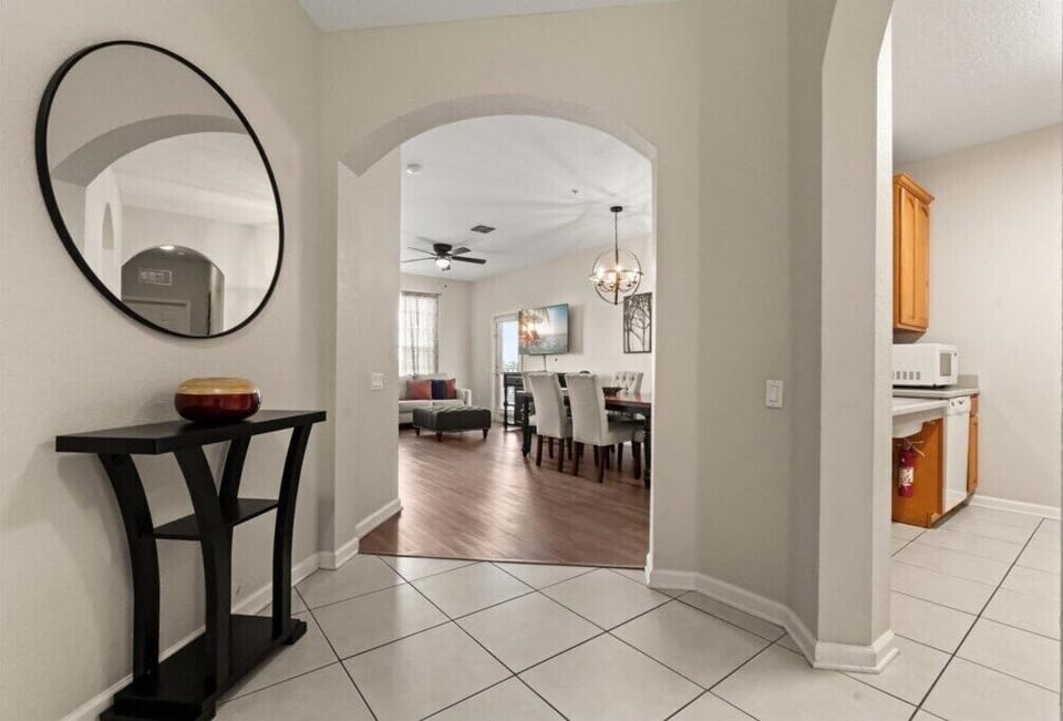 4814 Cayview Ave Unit 405 (7).jpg
