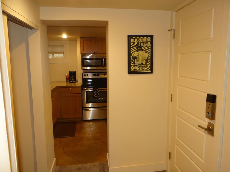 Kitchen Entrance