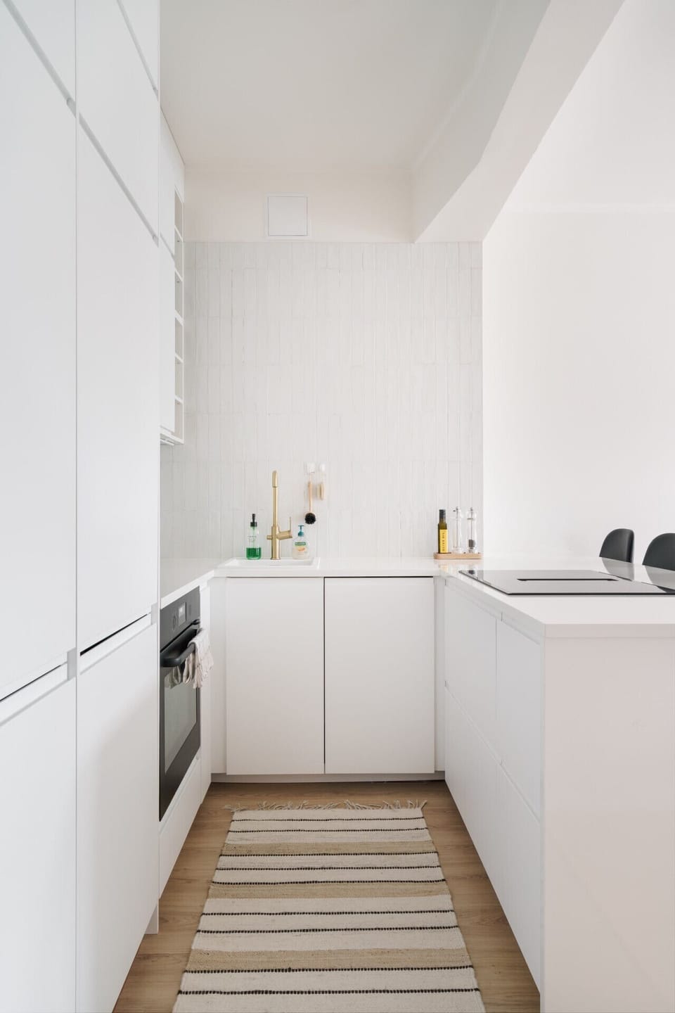 Complete kitchen setup for easy and comfortable cooking.