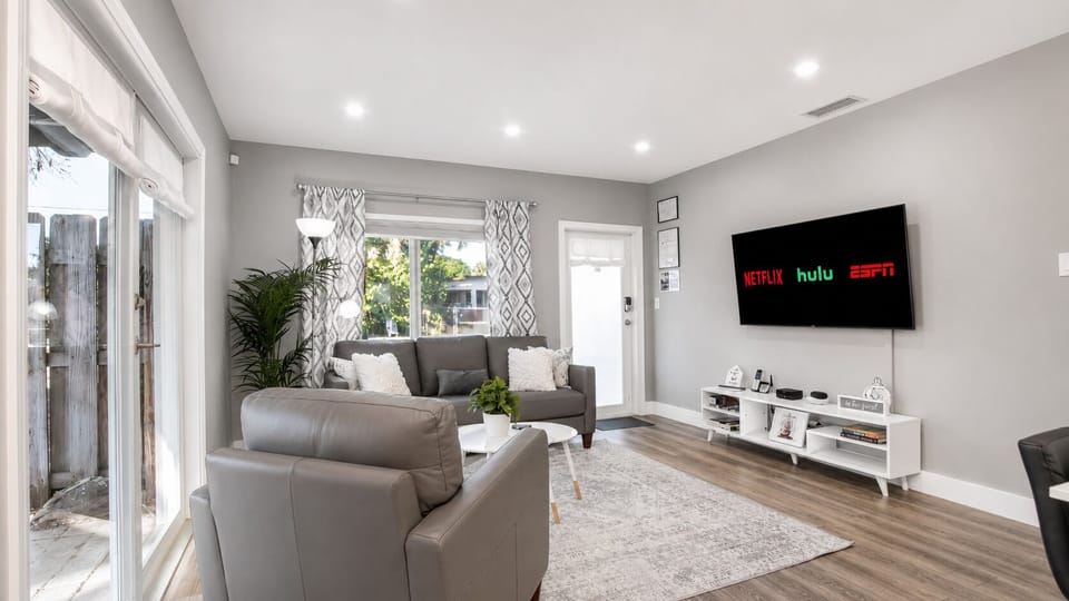The paradise collection south florida unit 1400 living room smart tv streaming