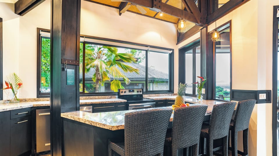 Full kitchen with island and all the comforts of home