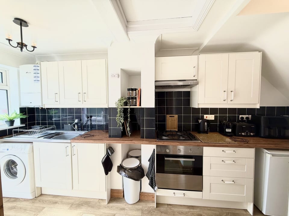 4 Fully Equipped Galley Kitchen