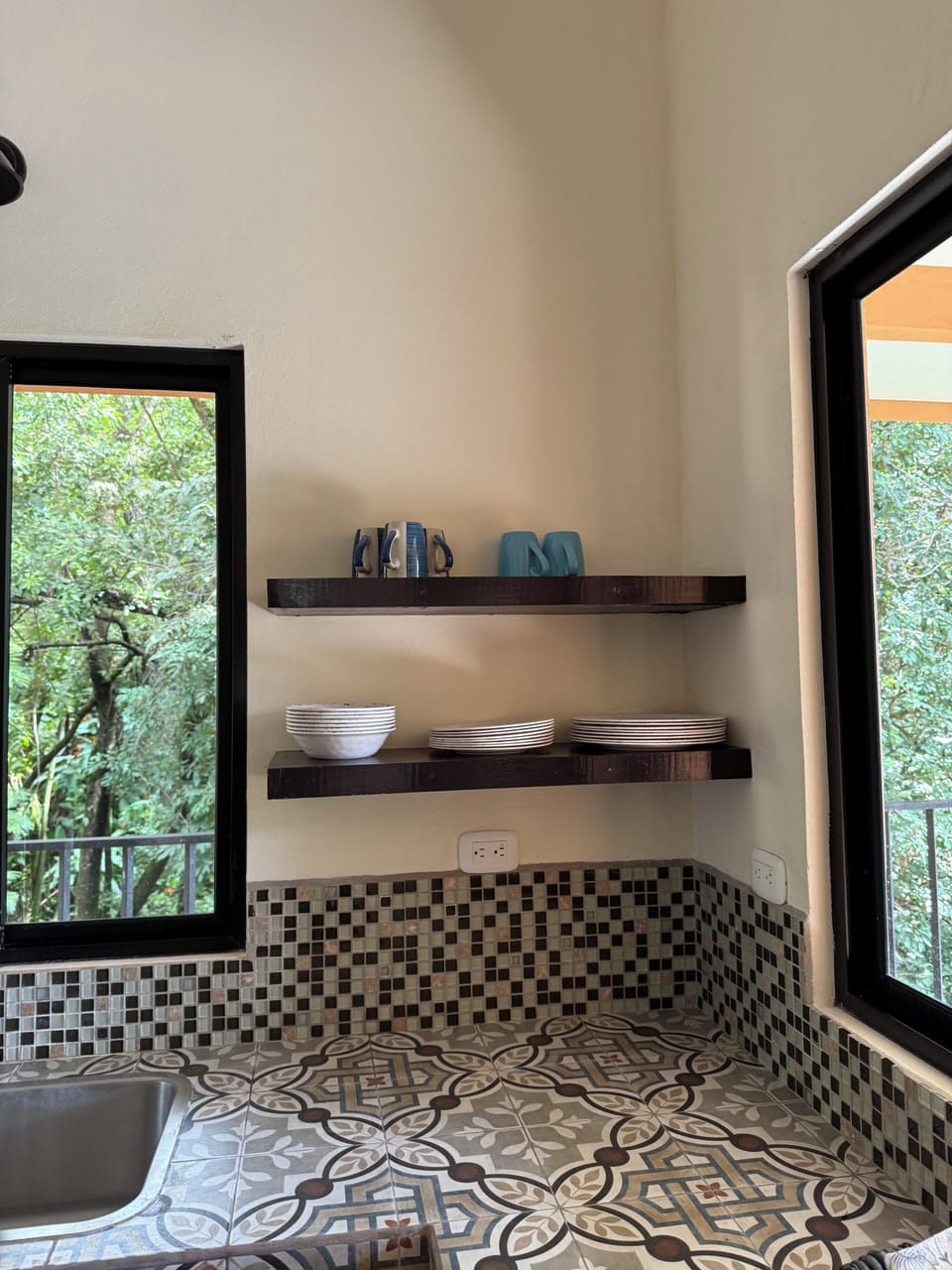 Casita kitchen