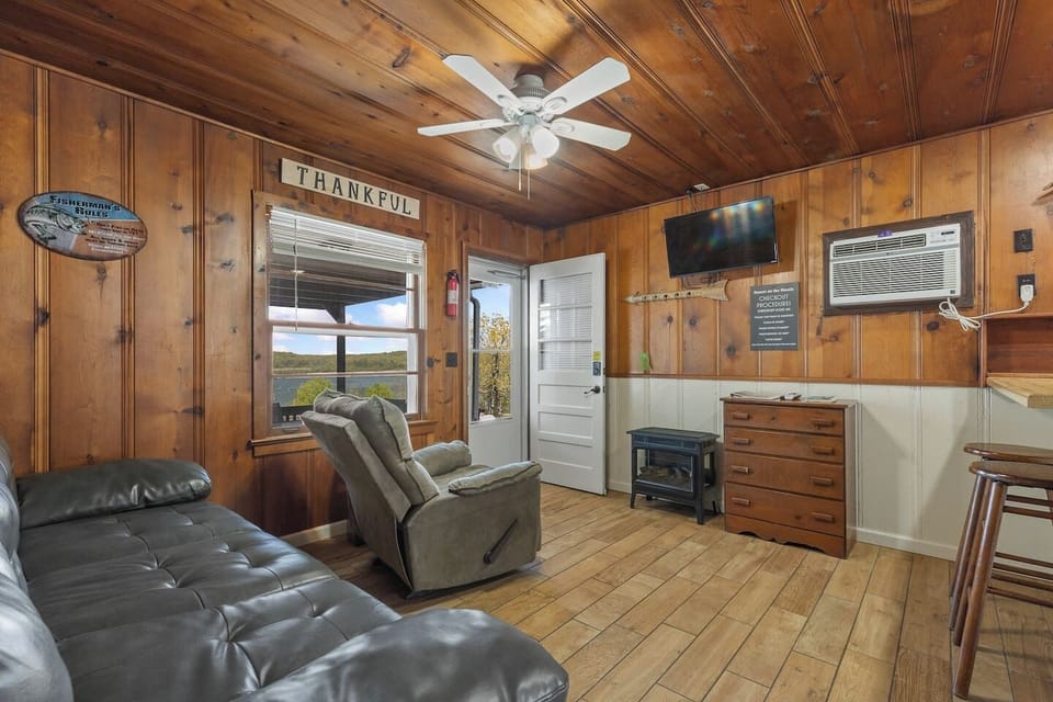 SunsetOnTheShoals-56