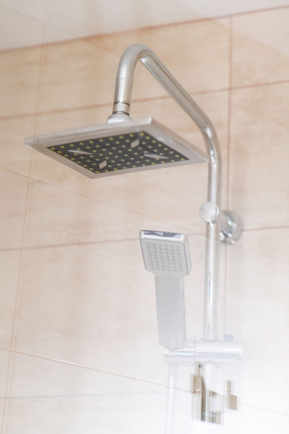 Hand-held showerhead