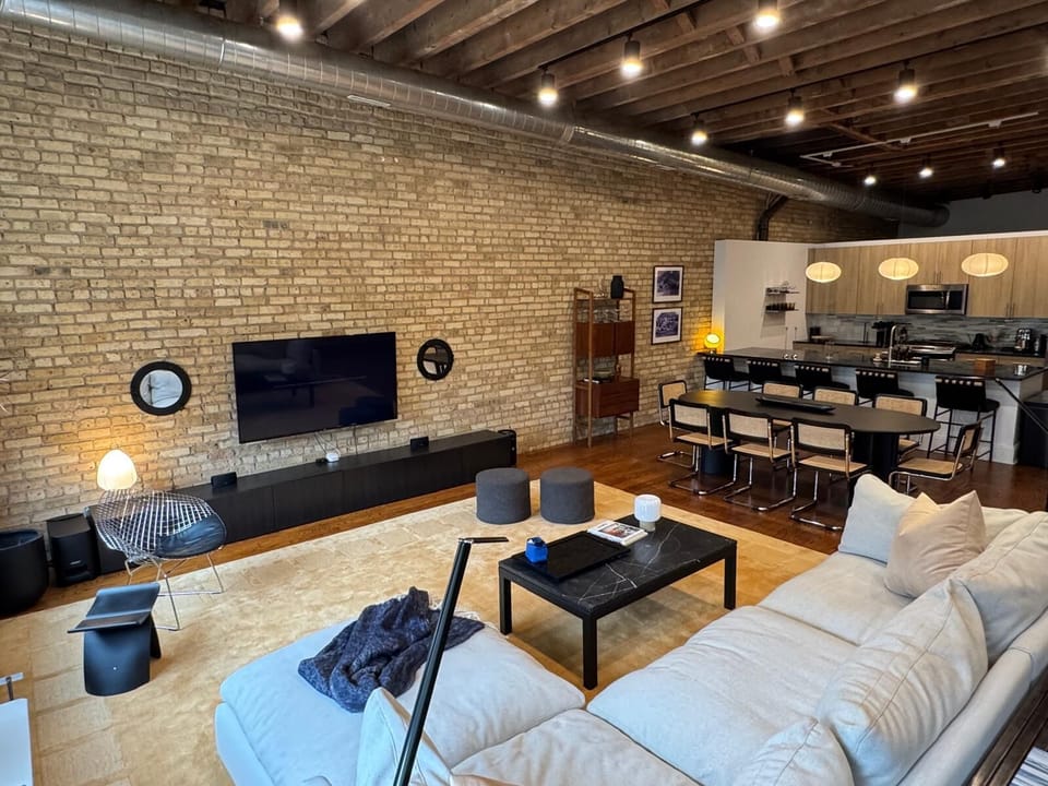 Sonos audio system throughout