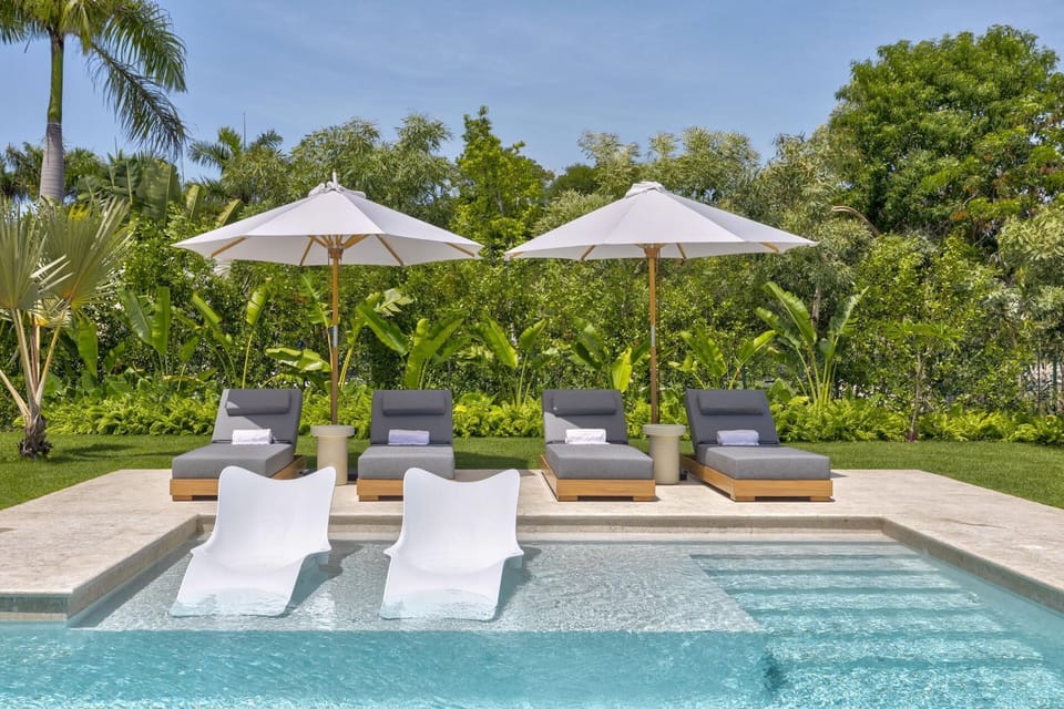 Hacienda A43 Timeless Elegance with Modern Comfort (6861)