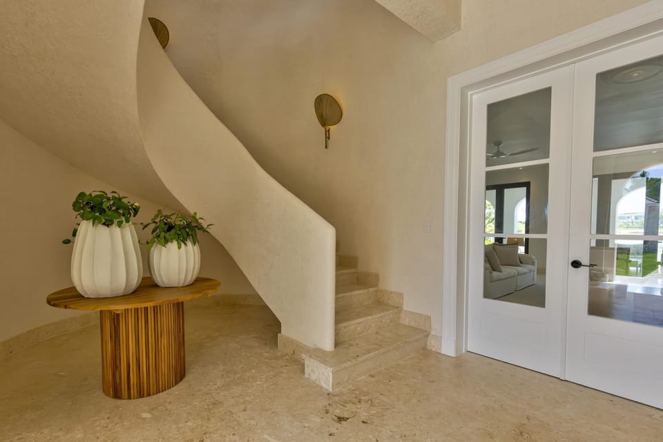 Hacienda A43 Timeless Elegance with Modern Comfort (6894)