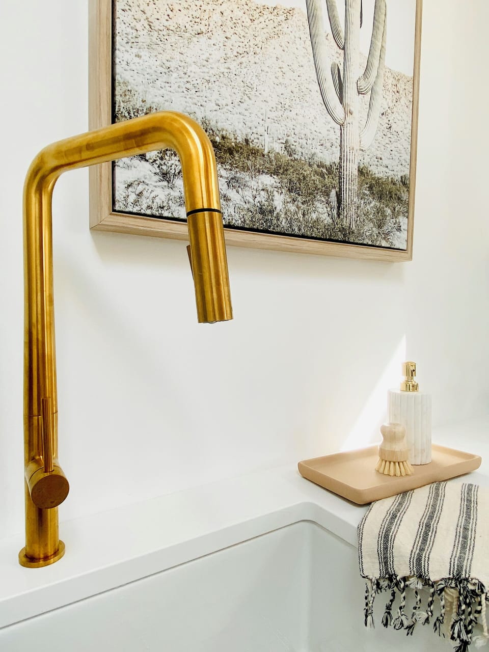 Fully outfitted kitchen