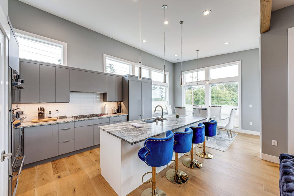 Kitchen | Main Floor | Keurig Coffee Maker | Dishwasher | Cooking Basics