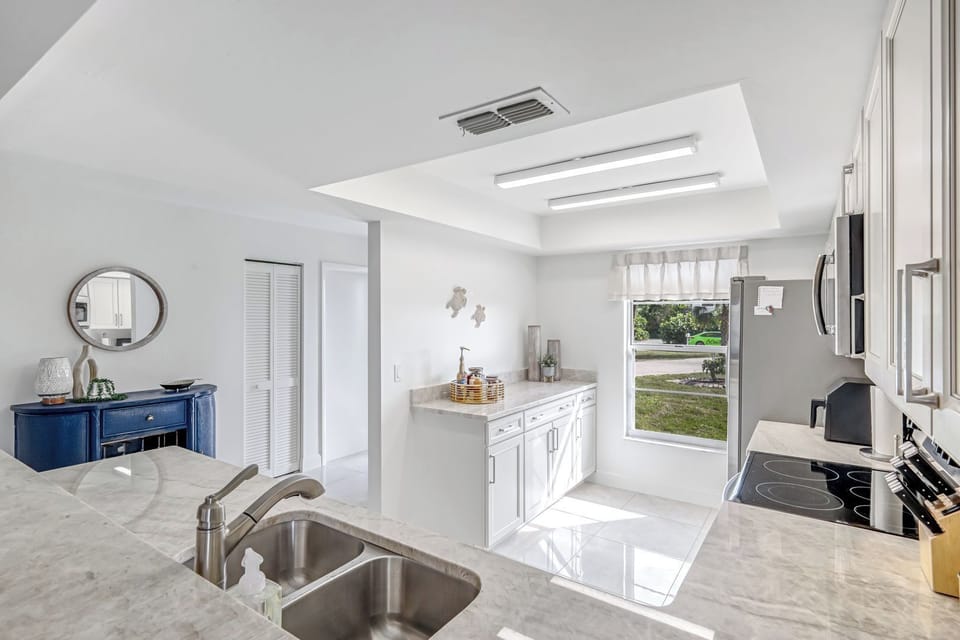 Kitchen with coffee bar