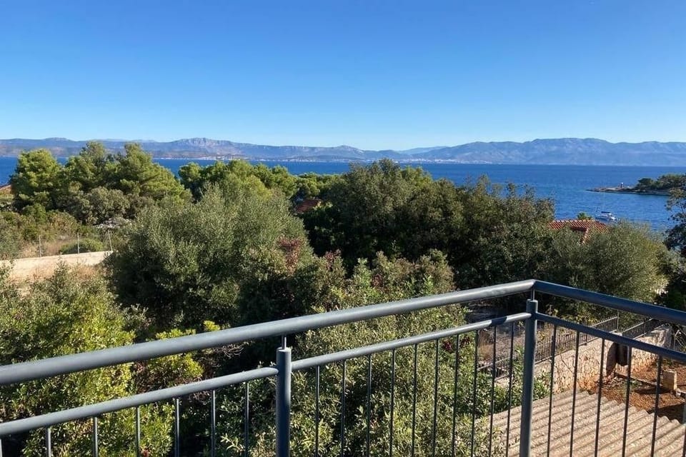 Balcony 1