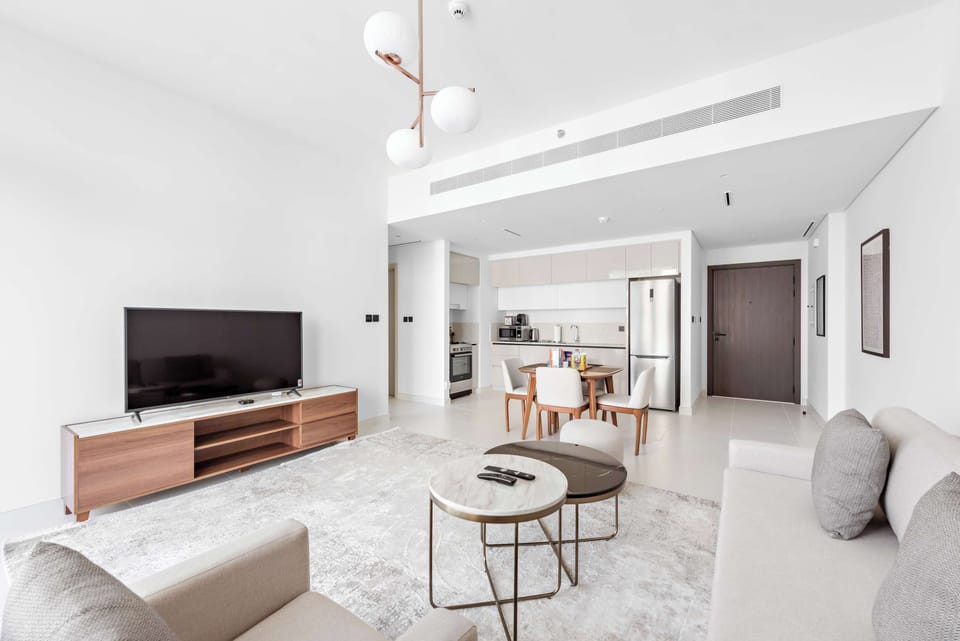Living Room Amenities
