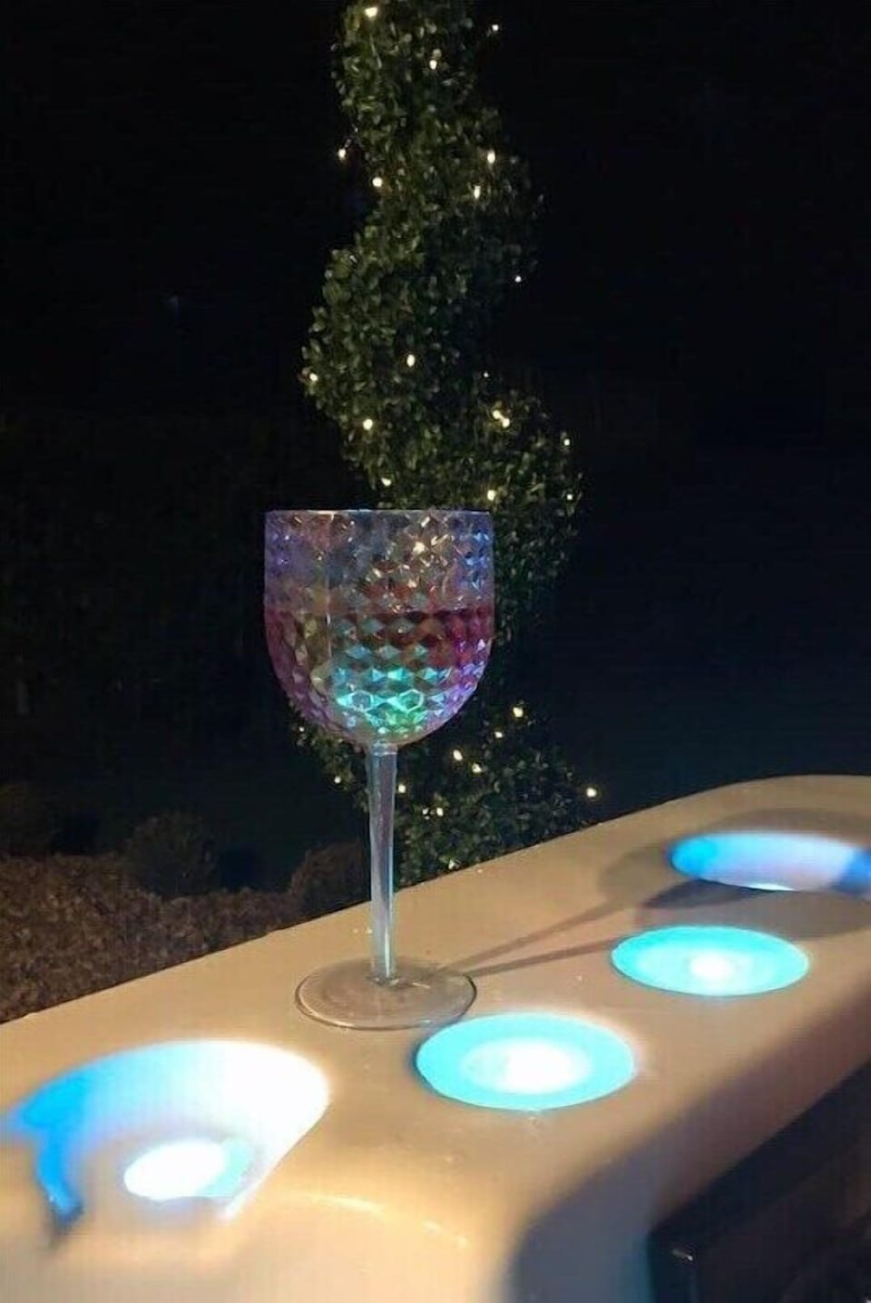 Hot Tub / whirlpool bath (Outdoor)