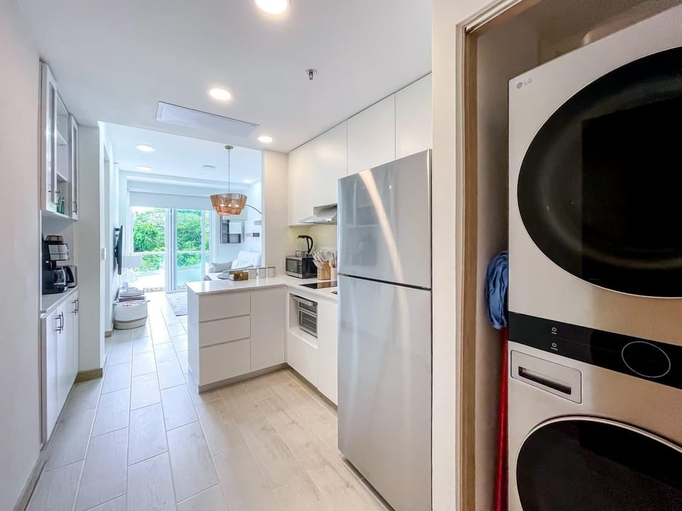 Kitchen-Laundry