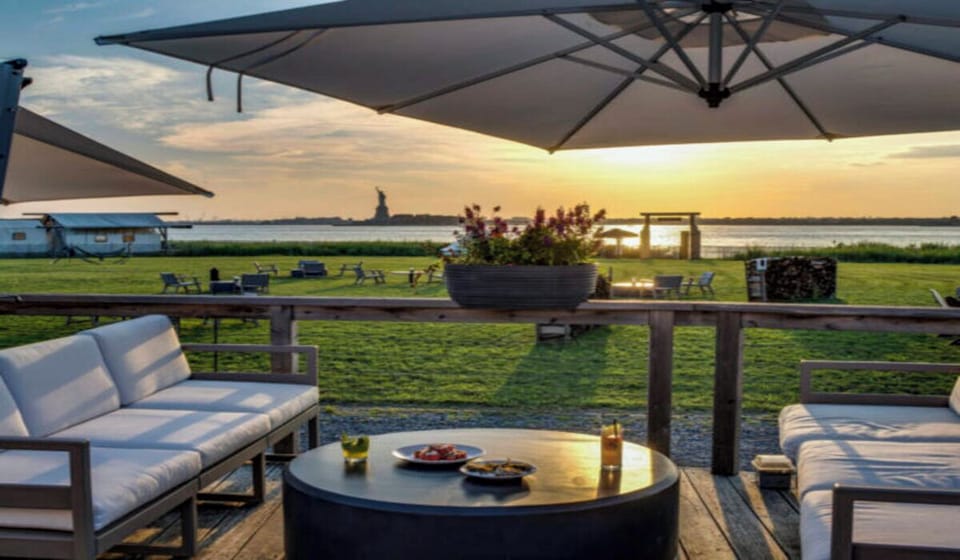 Golden hour, glamping style
