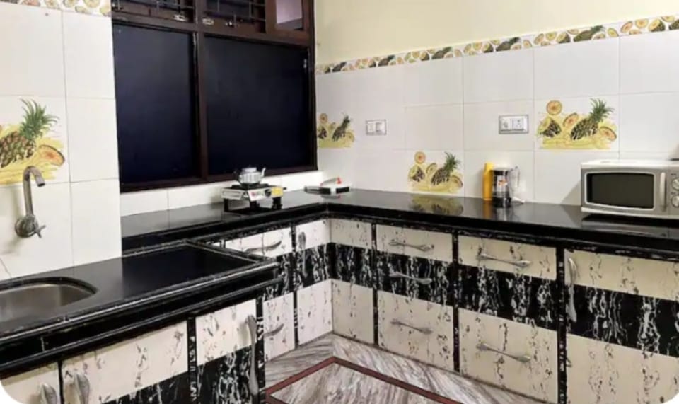 Fully functional modular kitchen 