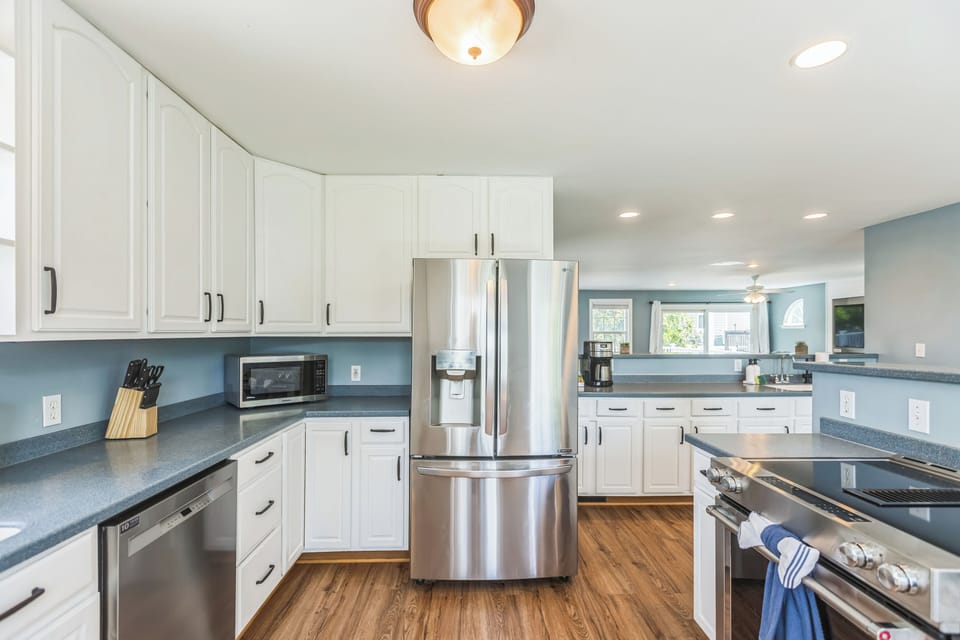 Full equipped kitchen
