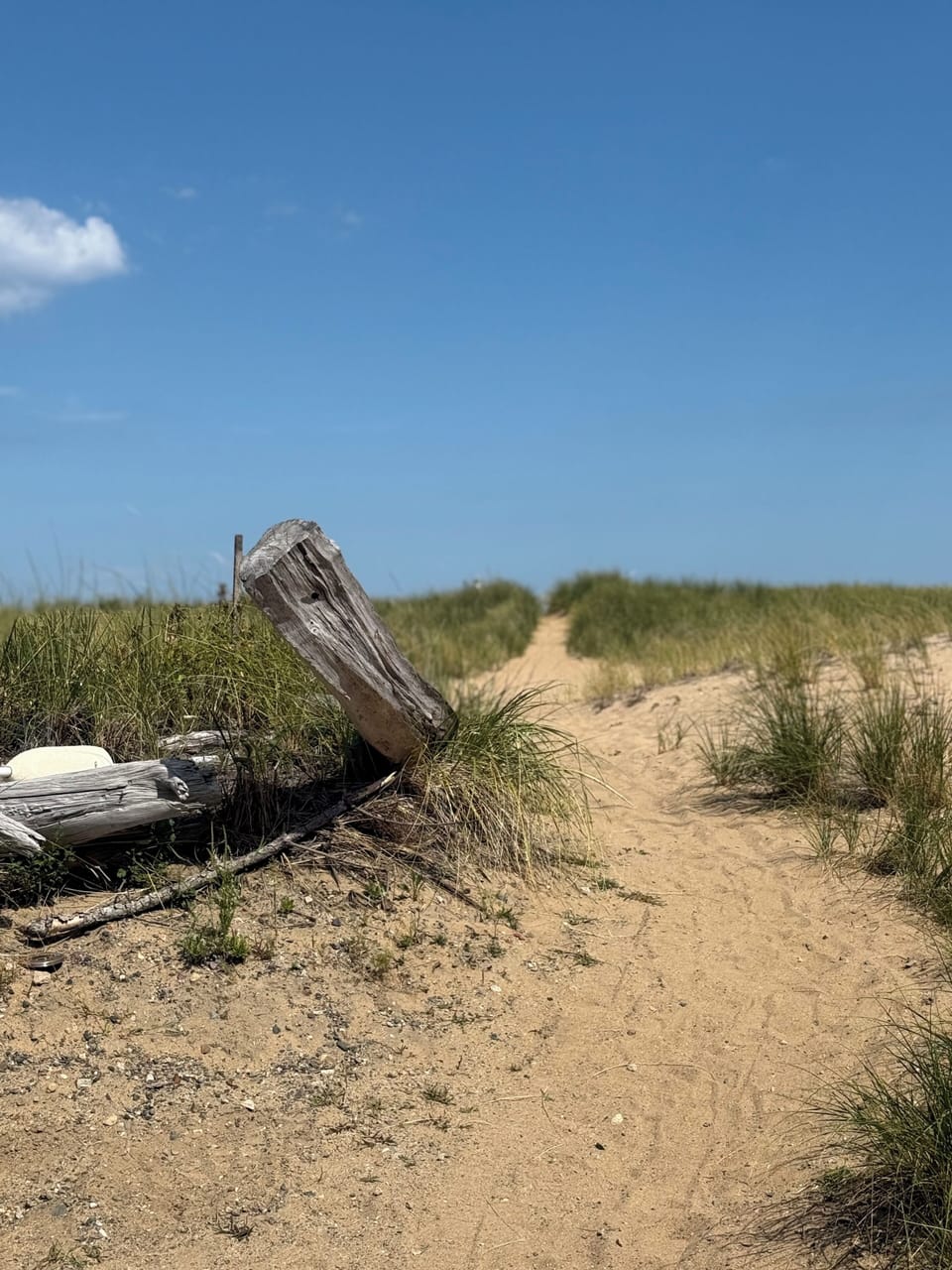 Beach access at the end of a quiet, dead end street.