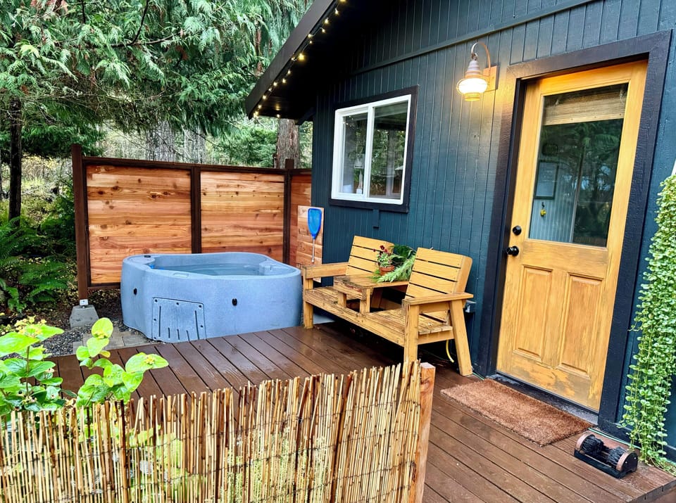 2 person jetted hot tub!  