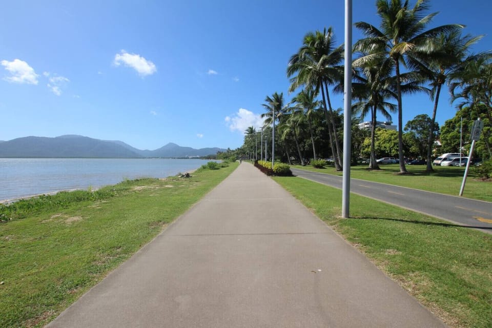 Just 200 meters from the apartment, the vibrant Cairns Esplanade offers easy access to scenic walks, restaurants, and local attractions.