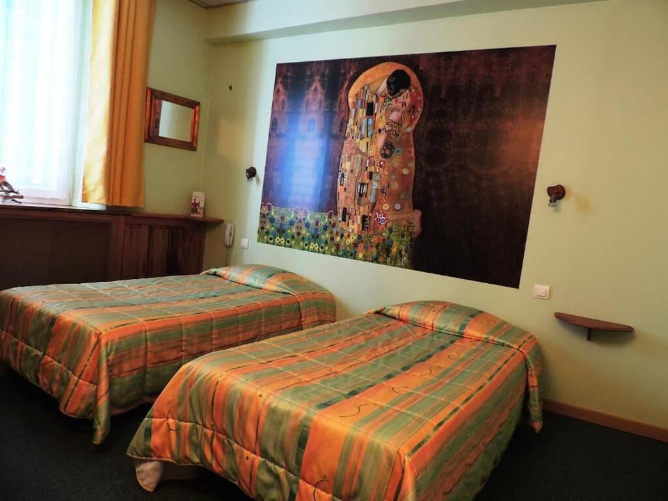 Twin beds