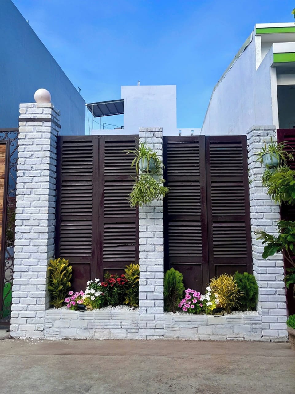 Exterior detail