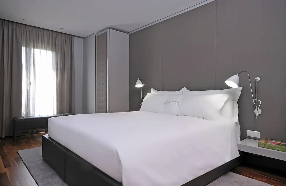 Drift off in quiet comfort with an elegant ensuite view.