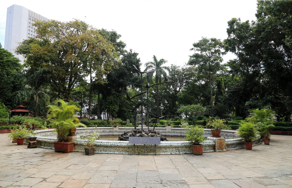 HORNIMAN CIRCLE GURDEN