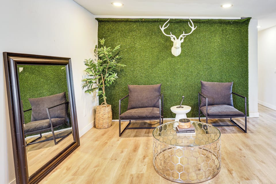 Sitting Area
