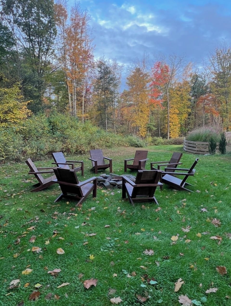 Stars, stories, and firelight gather, laugh, and unwind outside.
