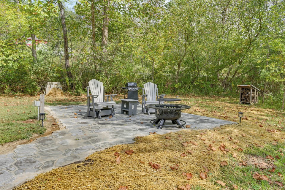 Patio | Fire Pit | Gas Grill