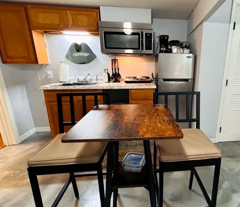 High Top Eating And Workspace