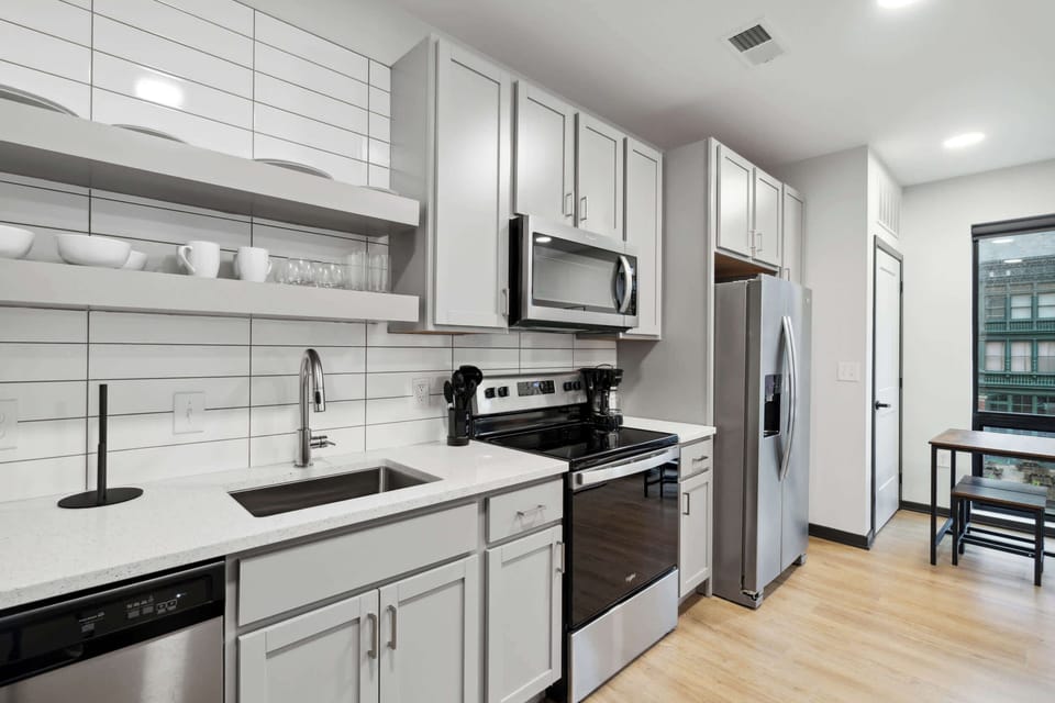 Fully equipped kitchen
