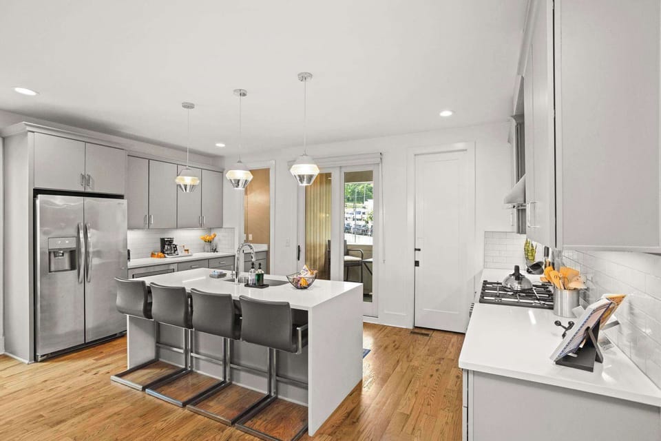 Unit 3: Fully Stocked Kitchen