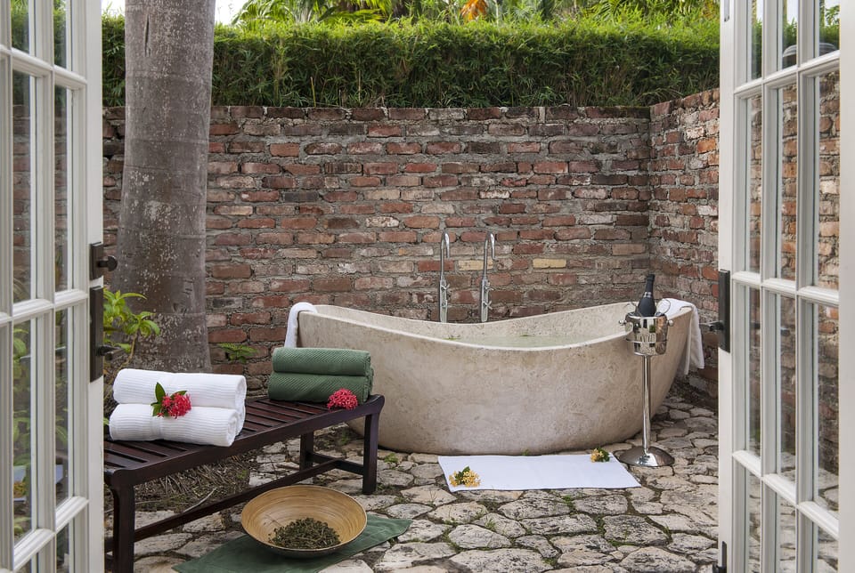 11. Private tub for herbal baths at the award-winning Fern Tree Spa at Half Moon (2)
