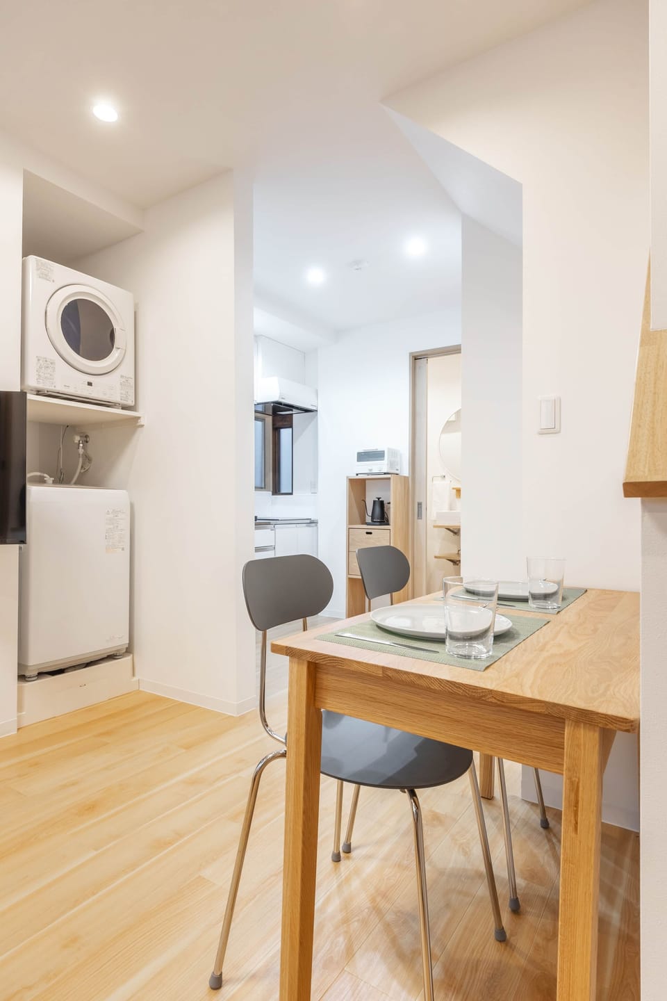 Dine in style with thoughtful touches and home comforts