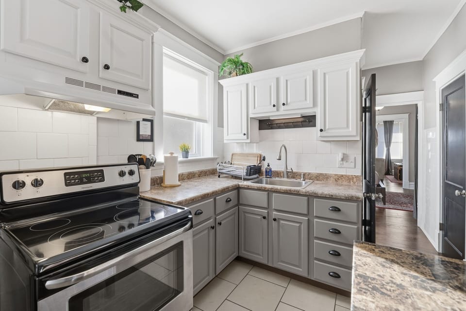 Indoors, Kitchen, Cooktop, Sink, Home Decor