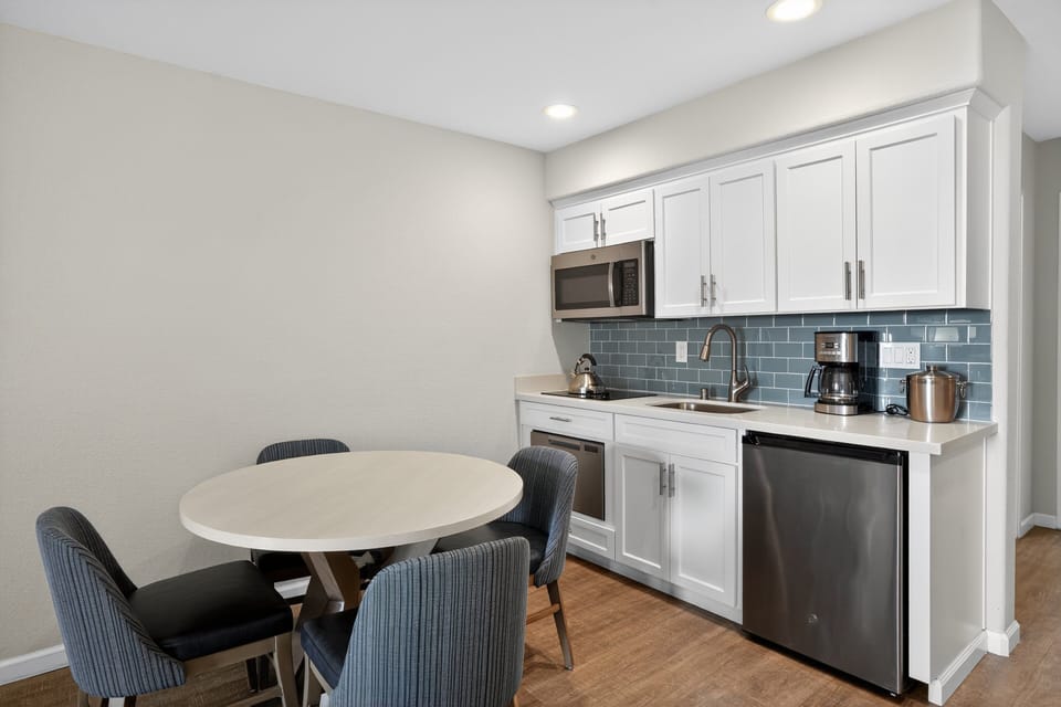 Indoors, Kitchen, Architecture, Building, Dining Room