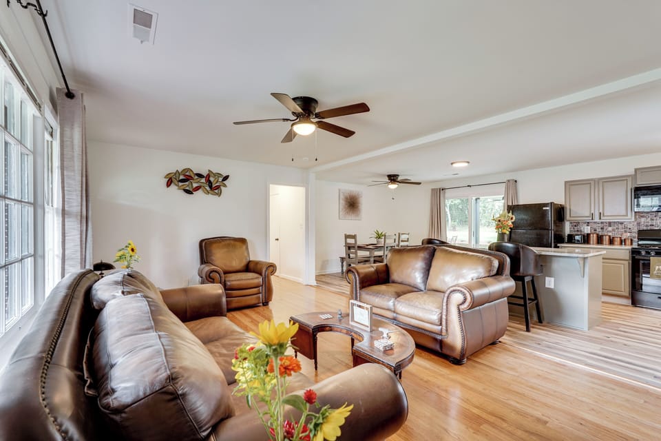 Multiple Living Spaces | Pool Table | Smart TVs