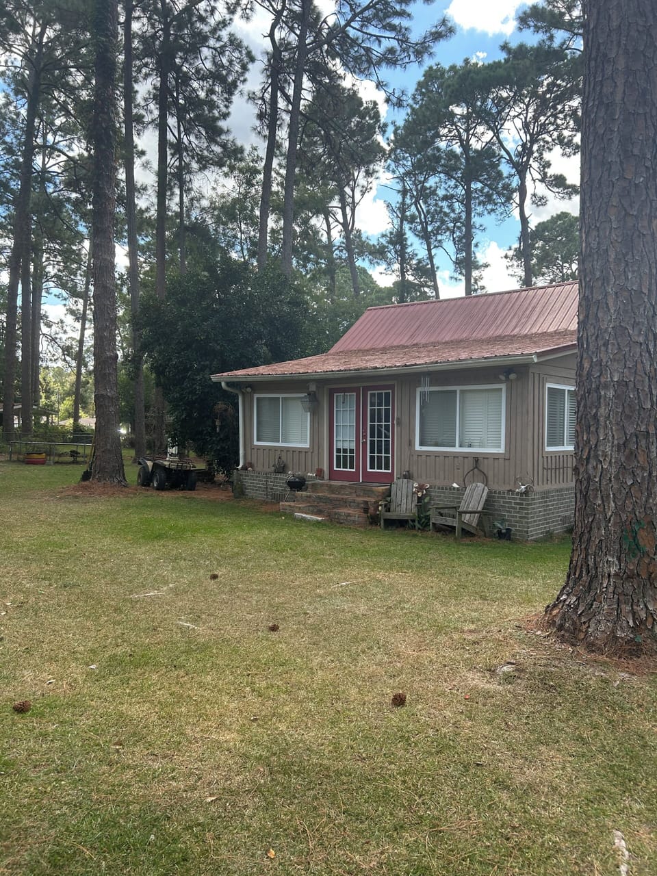 L-shaped sofa sleeps 2 adults comfortably
